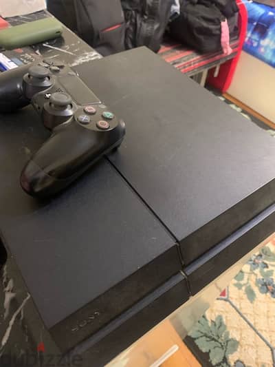 playstation 4 - good condition