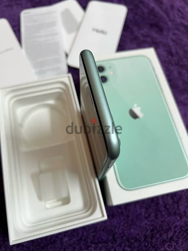 iPhone 11 / 128g / بيع اوبدل like new 3