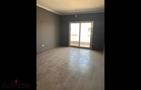 بنتهاوس للايجار بالمطبخ والتكيفيات والاجهزه بسعر لقطه كمبوند زايد ديونز الشيخ زايد Penthouse for rent with kitchen, air conditioners and appliances at