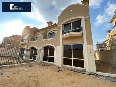 TwinHouse with Garden for Sale in Palm Hills New Cairo Ready to Move with the Lowest Price