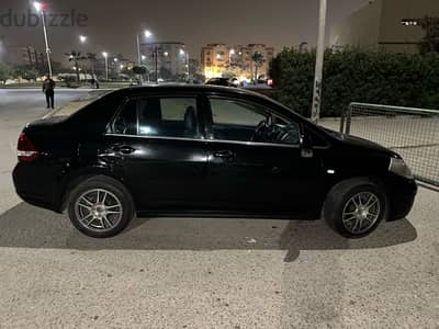 Nissan Tiida 2013