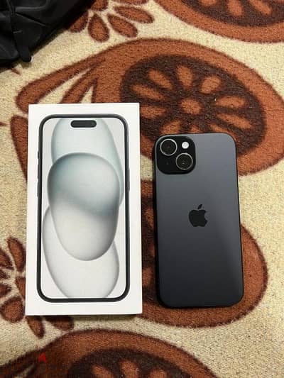 iphone 15 مشحون ٥ مرات