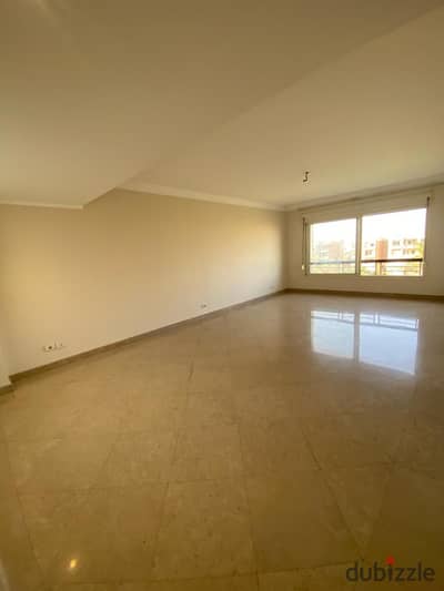 finished Apartment Very prime location Overlooking Golf ,Greenery