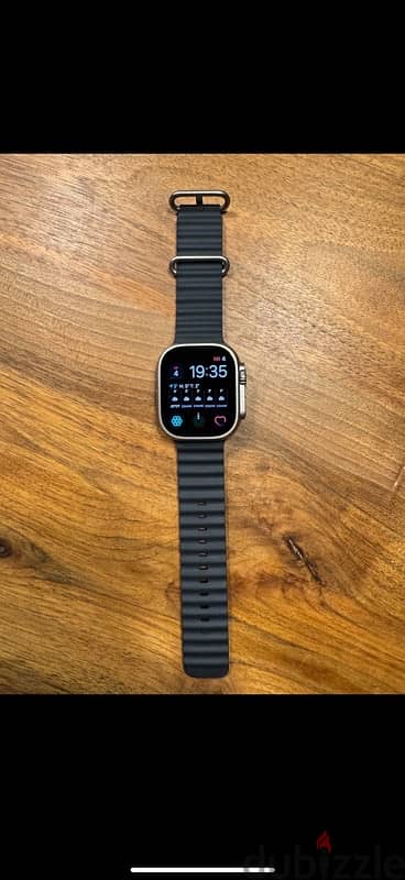 Apple Watch Ultra 1 like new 100%batt  (titan ocean) with box & items