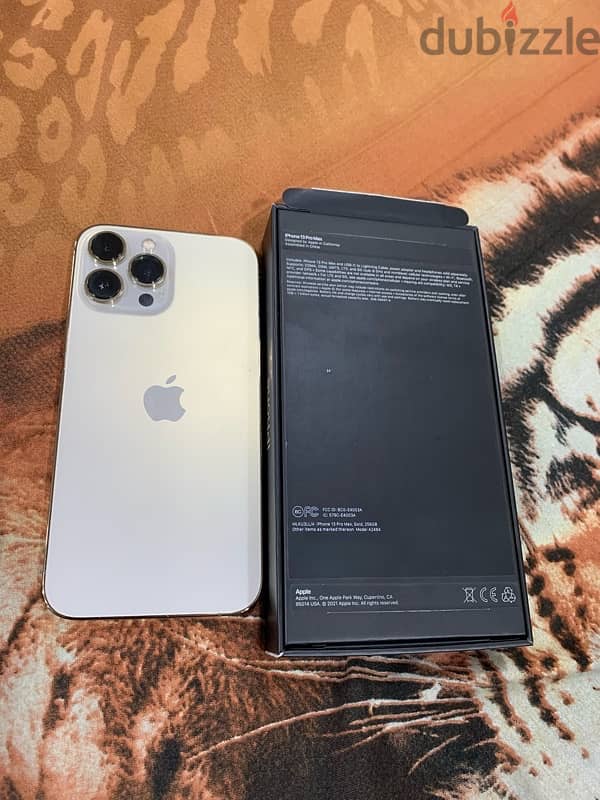 iphone 13 pro max 256 ايفون ١٣ برو ماكس ٢٥٦ جيجا 9