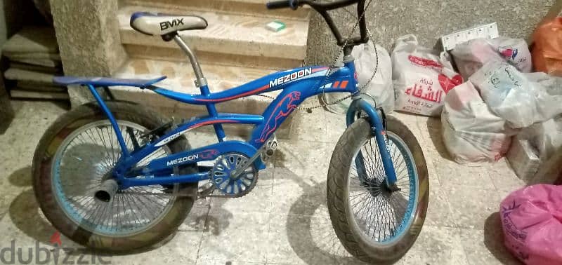 عجلة bmx mezoon استعمال خفيف حالة جيدة جدا 0