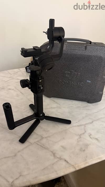 Dji Roni SC + smallrig hand + Feelworld F6 monitor 4k