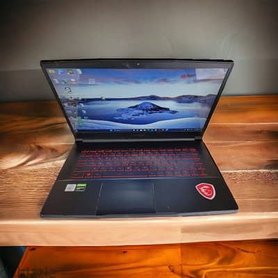 MSI Laptop I7 10th GTX 1650 ti