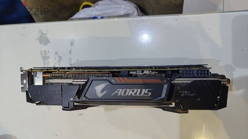 gigabyte aorus GeForce 1080 GTX TI 11gb 2