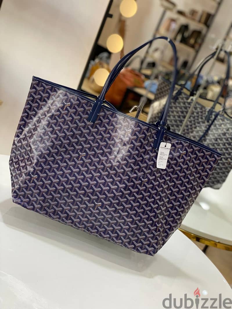 (  Goyard  )    "أناقة ووظائف في حقيبة واحدة 1