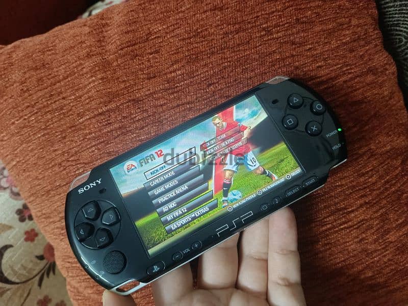 psp model 3000 زي الجديد بدون بطاريه 0