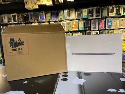 MacBook Air 13” M1 Zero Sealed