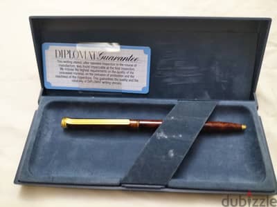 Diplomat pen