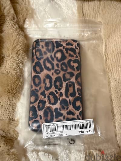 iphone 11 animal printed cover - Shein