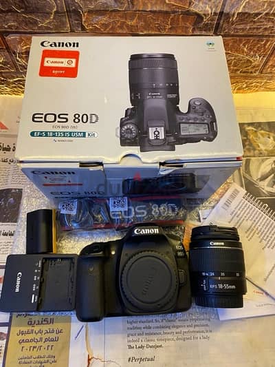 Canon 80D كاميرا