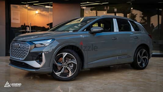 Audi Q4 ETRON Electric اودي كهرباء