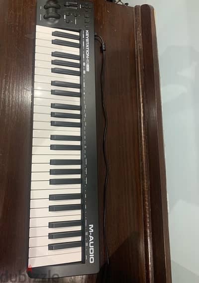 M-Audio Keystation 49 MK3 USB MIDI Controller