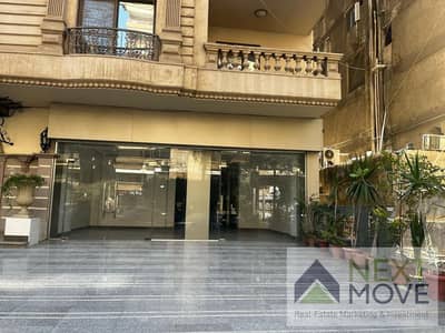 An administrative store for rent in Nasr City between Makram Ebeid and Muhammad Hussein Heikal, with an area of ​​400 square meters