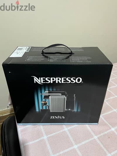 Nespresso Zenius Professional Capsules Espresso Machine