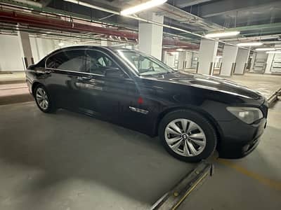 BMW 740 2010