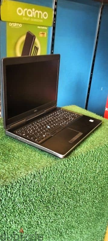 Dell precision 7510 اقوى لاب الجرافيك والالعاب 1