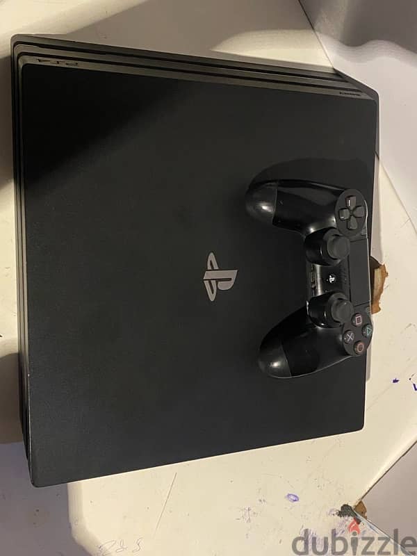 PlayStation 4 pro+controller 2