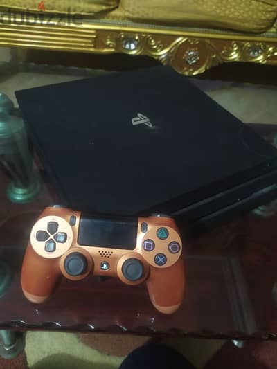 PS4 online دراع اوريجنال وعليه العاب كتير استعمال خفيف