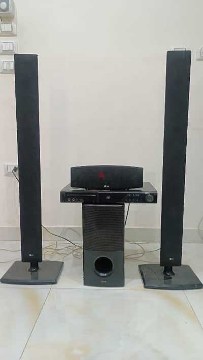 LG home theater مسرح منزلي