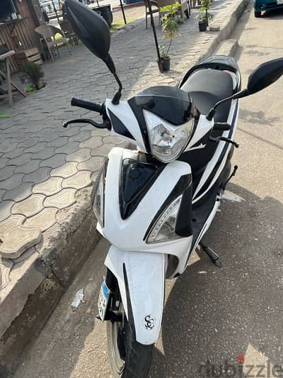 scoter hawa St 200cc