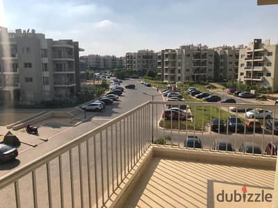 Apartment for rent with Ac in The Address Compound Sheikh Zayed