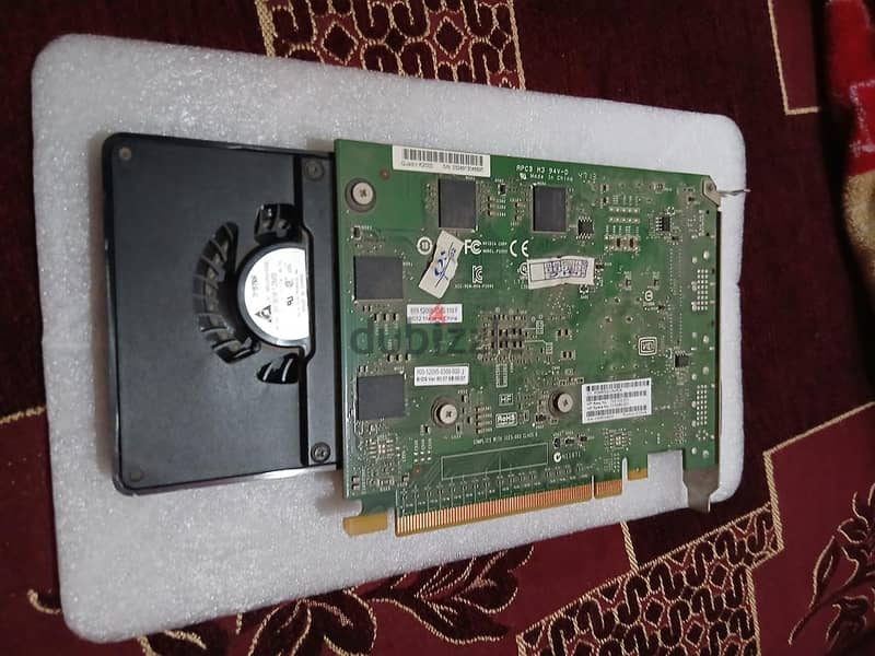 quadro k2000 2G حالة ممتازة 6