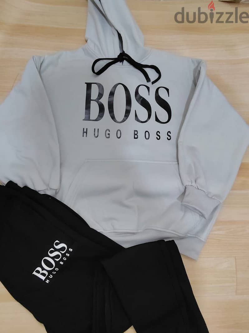 اختبر الراحة والأناقة مع ترنج Boss الرجالي أوفر سايز، المصمم خصيصًا لي 7