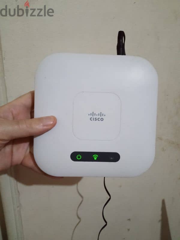 اكسس بوينت سيسكو مستعمل من امريكا  Cisco WAP321 2