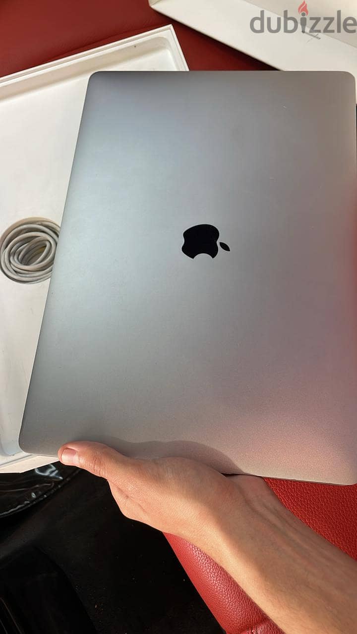 MacBook Pro | ماك بوك برو 1