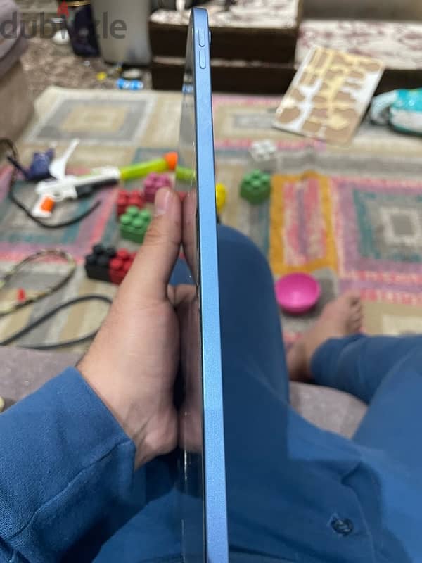 Apple iPad (10th gen) 6