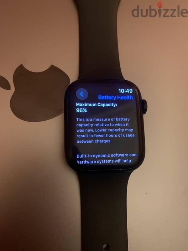 apple Smart watch series 7 45mm 1