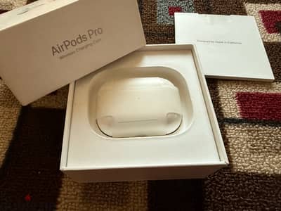 AirPods pro - بالعلبه