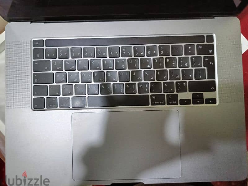 Laptop MacBook pro , core i9 , 16 GB Ram , 16 inch , 1 Tera 5