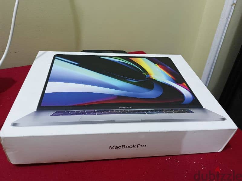 Laptop MacBook pro , core i9 , 16 GB Ram , 16 inch , 1 Tera 6