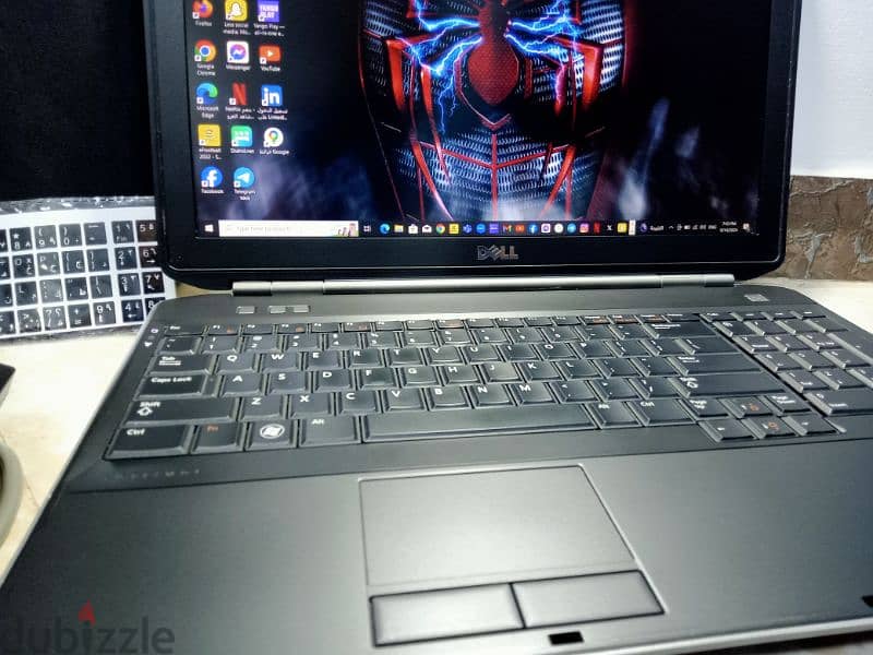 Dell latitude core i5 رام ٨ هارد ٥٠٠ 2