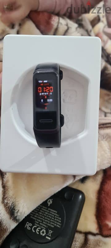 Huawei band 4