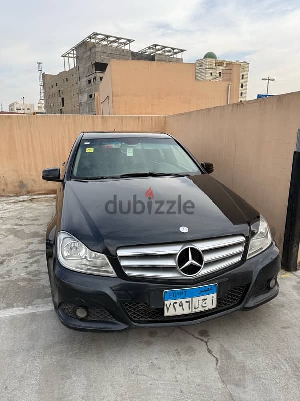 Mercedes-Benz C180 2012 0