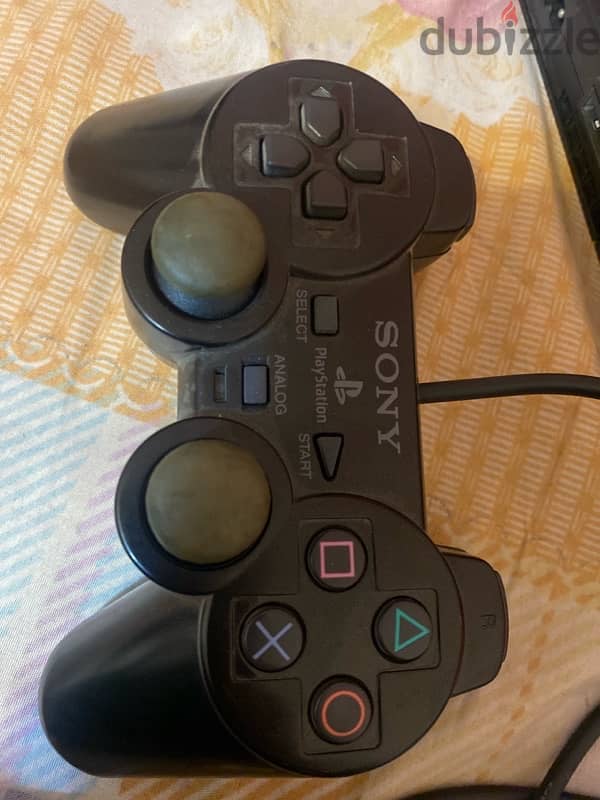 play station 2 and analog controller 2