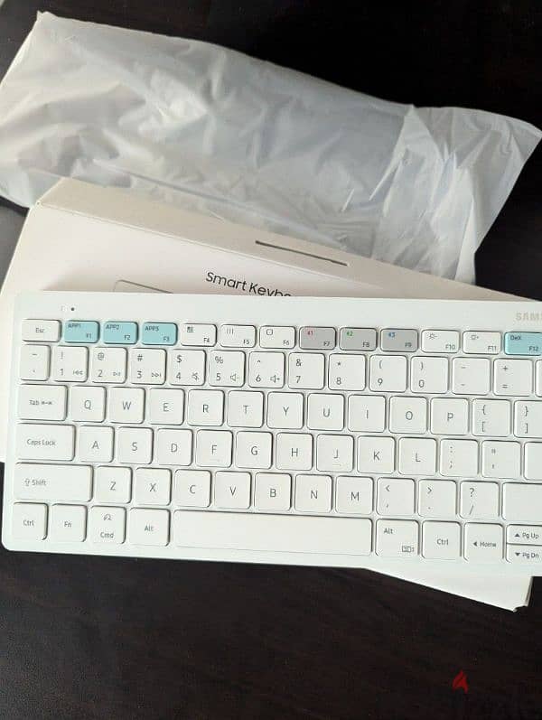 smart keyboard samsung trio 500 1