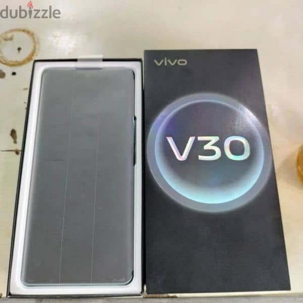 للتبادل Vivo V30 5G باستيكراته ضمان محلي 12 شهر مكملش اسبوع 1