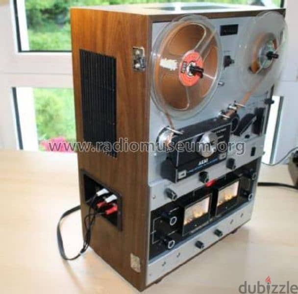 AKAI M-10 reel to reel stereo recorder 14