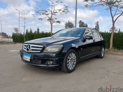 Mercedes-Benz C200 - Perfect condition