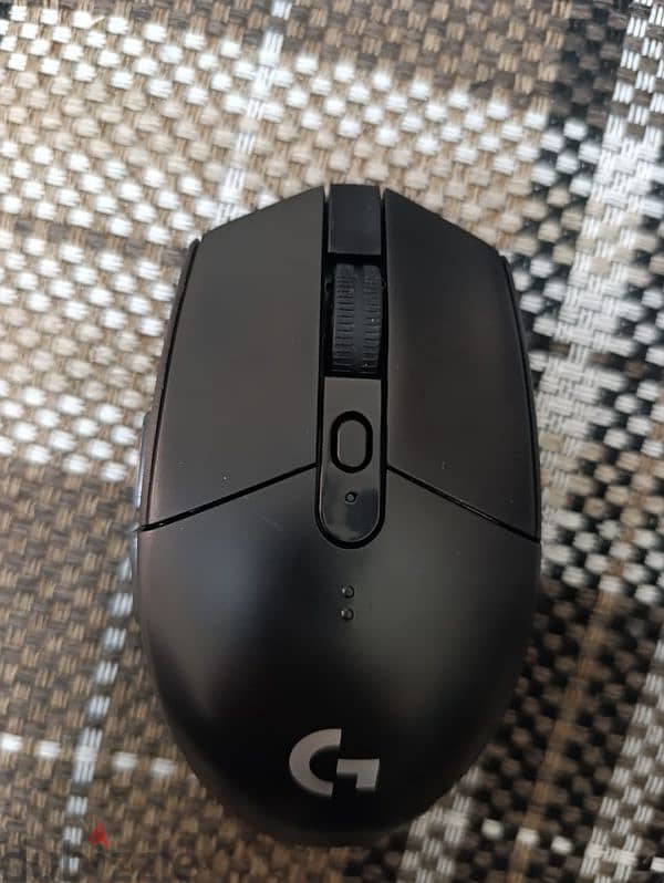 logitech G305 wireless 1