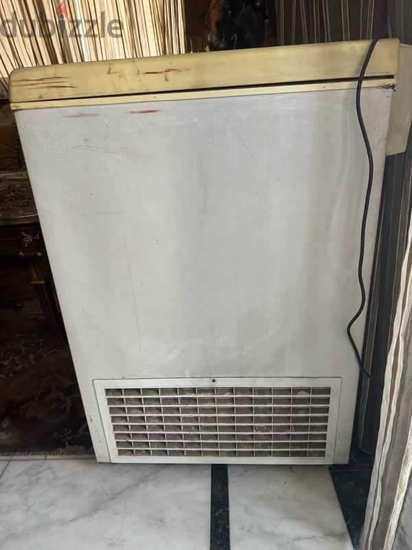 Whirlpool Deep Freezer 2