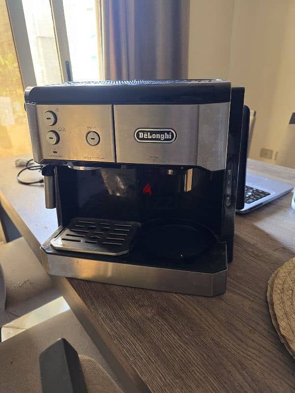 Delonghi BCO421. S Dual Function Coffee Machine Espresso And Drip Coffe 0